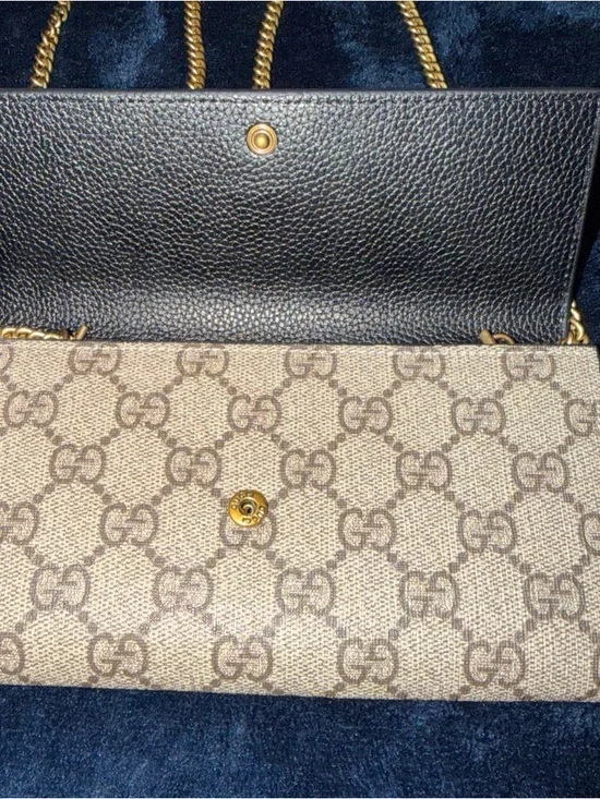 Bi-color GG Marmont wallet on chain - Picture 2 of 7